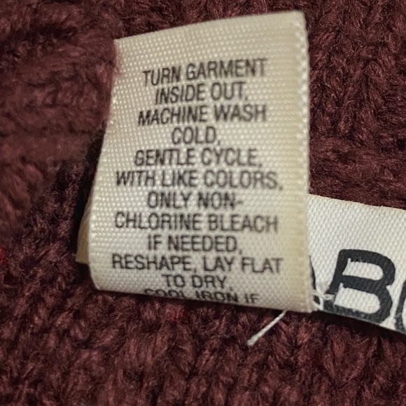 Abound Sweater - Picture 4 of 4